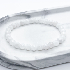 Браслет, лунный камень, диаметр бусин около 6 мм, размер 17 см