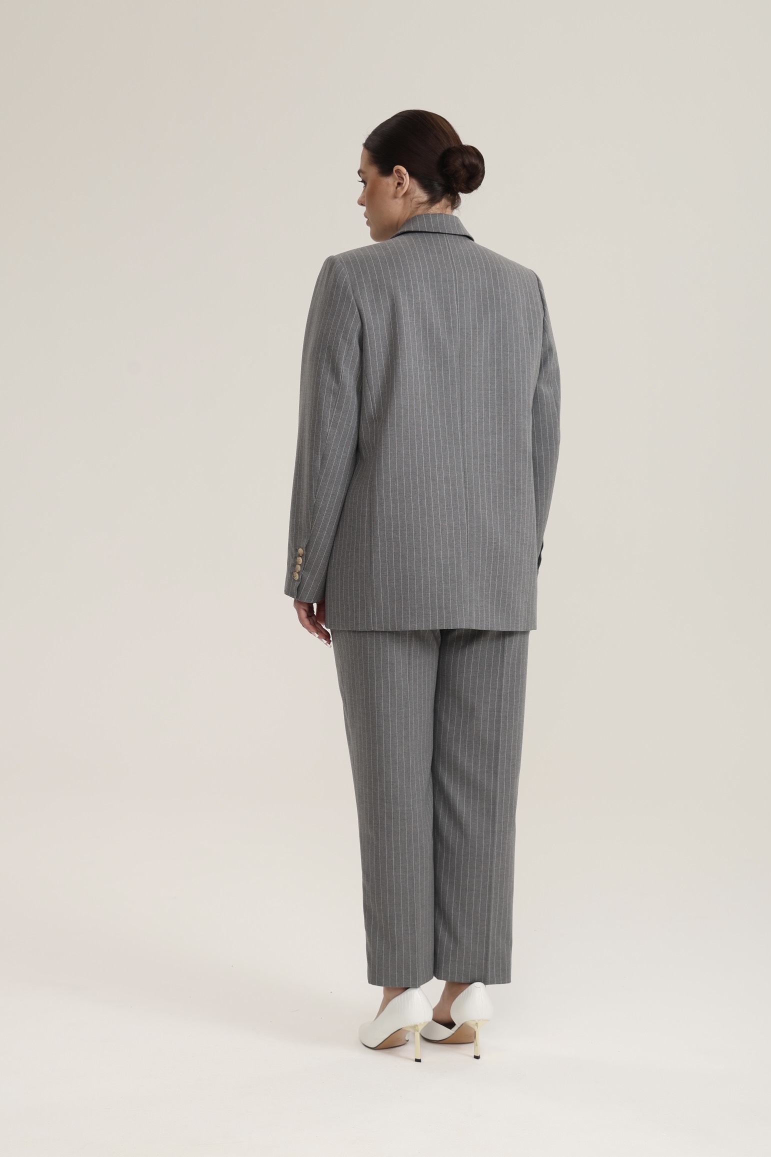 Брюки классические в полоску, серый