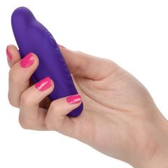 Фиолетовый стимулятор в трусики Lock-N-Play Remote Pulsating Panty Teaser - 
