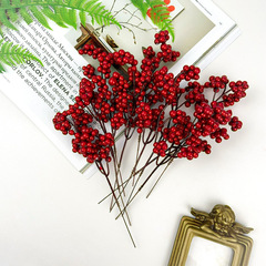 Ягоды красные перламутровые, искусственные на ветке 20 см., 6-8 мм., набор 10 шт.