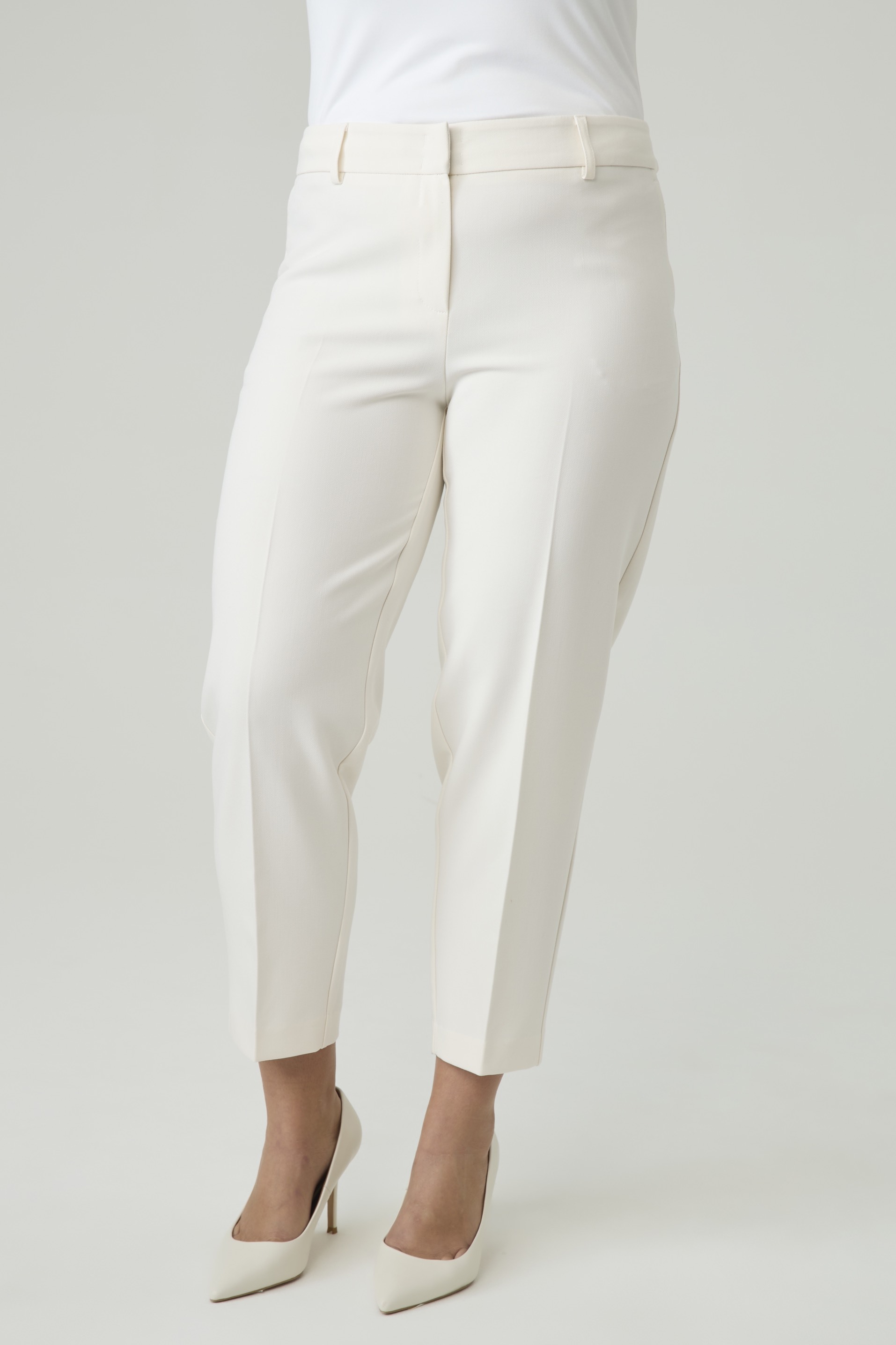 Брюки классические укороченные, молочный