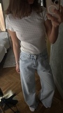 белый