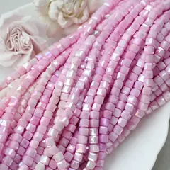 Хрусталь (стекло) граненный, кубик, розовый градиент, 6 мм, 1 нить, К232