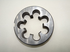 Плашка М45х2 6h d=90мм