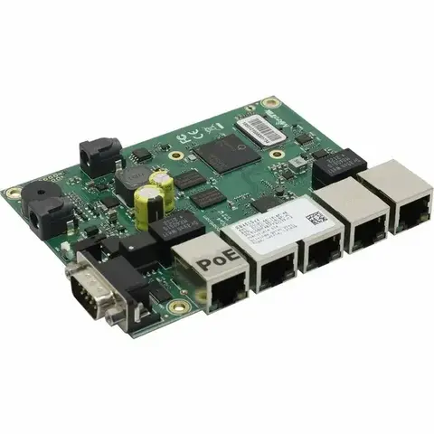 Системная плата маршрутизатора MikroTik RouterBOARD 450Gx4 with four core 716MHz Atheros CPU, 1 GB RAM, 5 Gigabit LAN ports, PoE OUT on port 5, Rout
