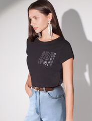 Нарядная футболка с принтом пайетками  D49.135 (131510)