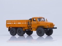 Ural-4320 board with awning orange-beige AutoHistory 1:43
