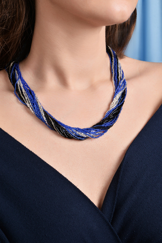 Бисерное ожерелье из 24 нитей черно-синее