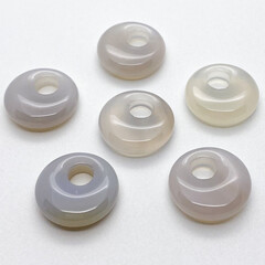 Халцедон, размер 18 мм, цена за набор 2 шт