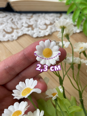 Ромашки луговые искусственные, Белые, d цветочка - 2,5 см, ветка 52 см, 1 ветка