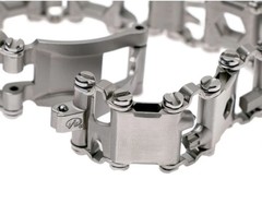 Мультитул-браслет Leatherman Tread LT Stainless Steel, узкий, 29 функций (832431) | Multitool-Leatherman.Ru