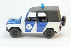 UAZ-469 GAI USSR Police (white/blue) Agat Mossar Tantal 1:43