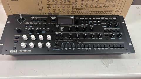 Модуль синтезатора KORG WAVESTATE MODULE (без клавиатуры)