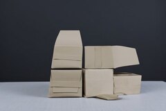 77234 - Конверт(мешочек) из бархата подарочный на кнопке со вставкой для украшений