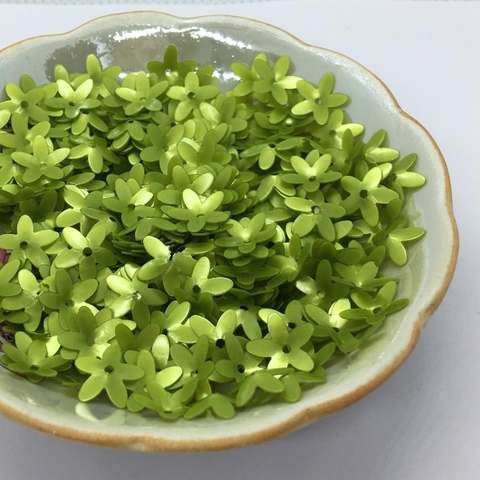 Пайетки цветы, цвет оливковый, 10 мм, Индия