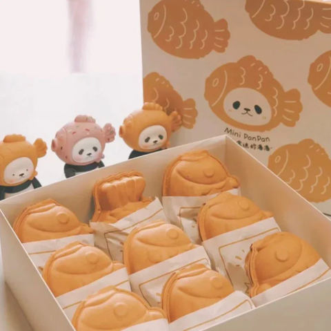 Случайная фигурка Planet Bear: Mini Taiyaki PanPan