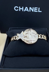 braslet-manzheta-star-by-chanel-cvet-shampan