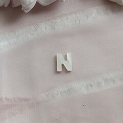Подвески буквы M, N, O, P, R, Q, S перламутр, 10 мм, 1 шт, П661, П662, П663, П664, П665, П666, П667