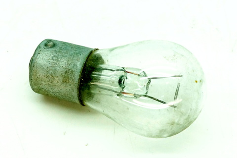 Лампа Р-12 в 15 св 66