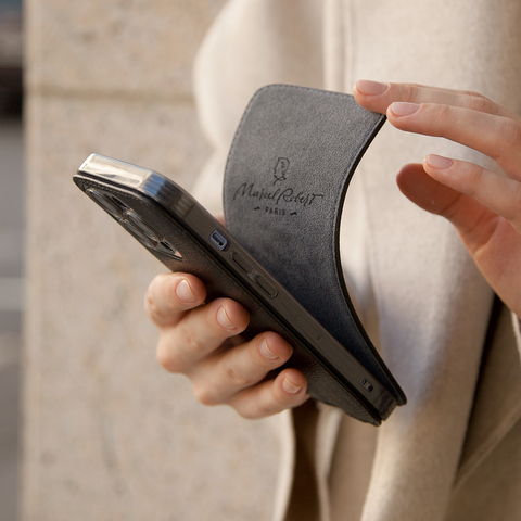 Чехол для iPhone 14 Pro Max из кожи сафьяно, черного цвета