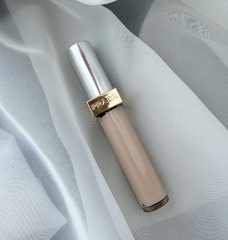 Консилер Prada