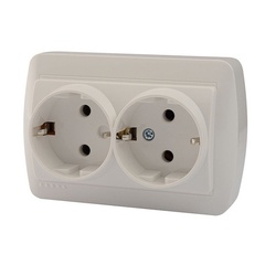 DEMET 711 0200 127 Розетка сдв 10А бел