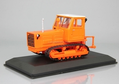 Tractor T-4A second generation orange 1:43 Hachette #79