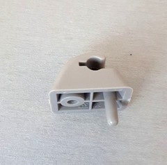 КРЮЧОК КРЕПЛЕНИЯ СОЛНЦЕЗАЩ КОЗЫРЬКА NEXIA GM