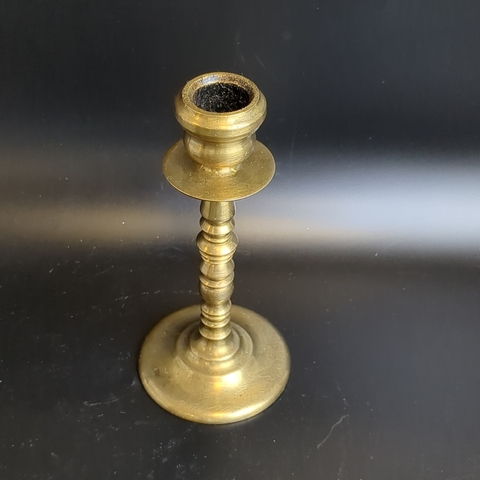 Подсвечник на одну свечу. бронза -? 16 см, винтаж, тяжелый