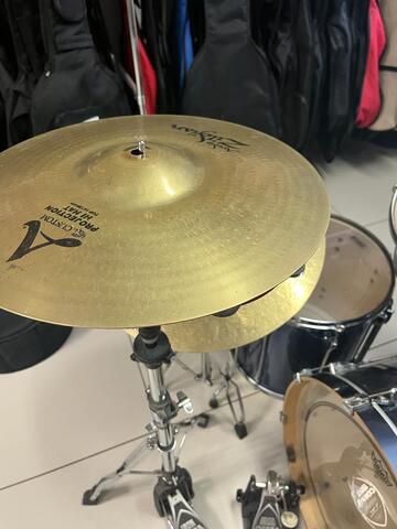 TAMA STAR CLASSIC SUPERSTARS УДАРНАЯ УСТАНОВКА ИЗ ПЯТИ БАРАБАНОВ