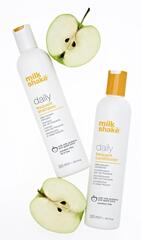 Кондиционер для волос с экстрактом яблока / Professional hair conditioner Milk Shake daily 300 мл