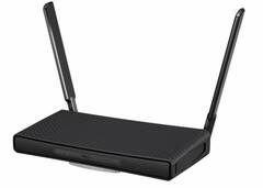 MikroTik C53UiG+5HPaxD2HPaxD, hAP ax3
