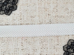 Лента окантовочная (стропа) 7,5 гр/м, ш. 22 мм, белый