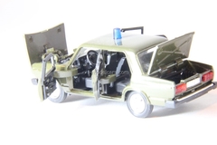 VAZ-2107 Lada VAI Military Vehicle Inspection Agat Mossar Tantal 1:43