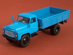 GAZ-53-12 (Gorky) flatbed truck blue 1:43 Our Trucks #46