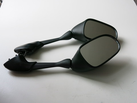Зеркала Yamaha FZS1000 FZ1 01-05