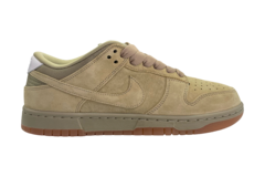 Nike Dunk SB Low "Parachute beige"