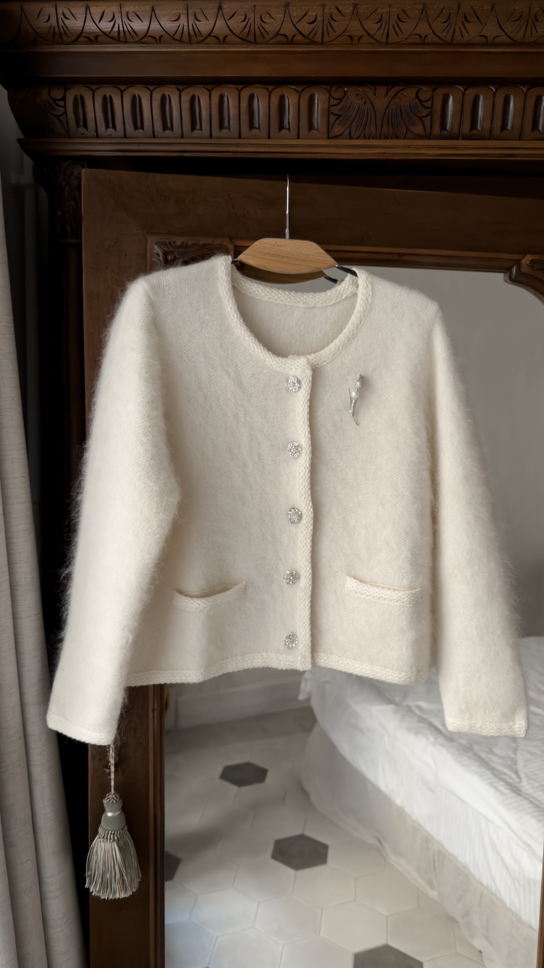 Шерстяной жакет с окантовкой