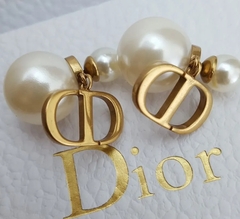 67542-sergi-pusety-diorki-dior-s-podveskami-tribales