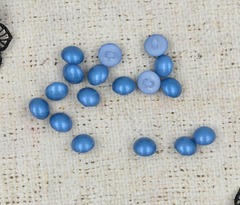 Пуговицы на ножке, d 11 мм, т. голубой
