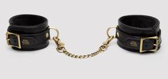 Черные оковы на ноги Bound to You Faux Leather Ankle Cuffs - 