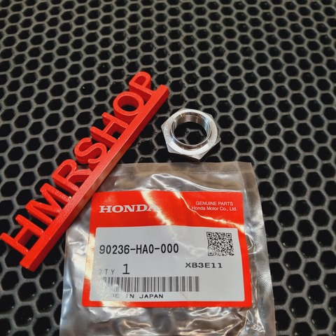 Honda Гайка стопорная 18мм 90236-HA0-000 аналоги 90235-KW3-000