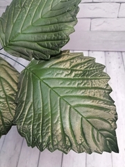 Молд пластиковый Лист георгина 18,5х15 см