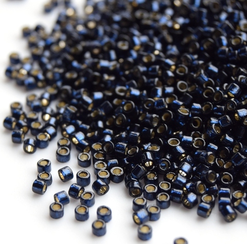 DB-2192 Бисер цилиндрический Миюки делика 11/0 /Miyuki delica 11/0 Duracoat S/L Dyed Montana