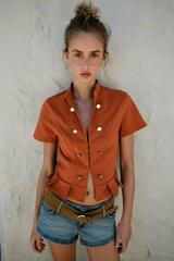 ZARA ТОП С КОРОТКИМИ РУКАВАМИ И ПУГОВИЦАМИ, ТЕРРАКОТОВЫЙ
