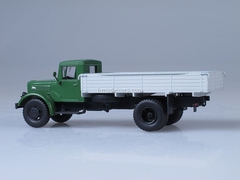 MAZ-200 board green-white 1:43 AutoHistory