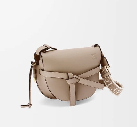 Кожаная сумка Loewe Gate кремовый