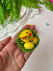 Цыплята пасхальные, декоративные, пушистые, 4,7*5,5 см, в гнезде, набор 3 шт.