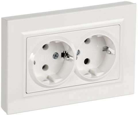 BRITE Роз 2-я с з/к без з/ш пл 16А в сб РСПл12-3-БрБ бел IEK