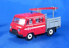 UAZ-39094 Farmer firefighter with ladder plastic Agat Mossar Tantal 1:43